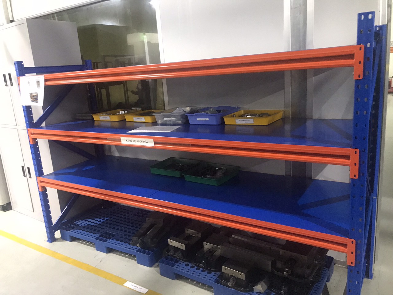 tool rack.jpg
